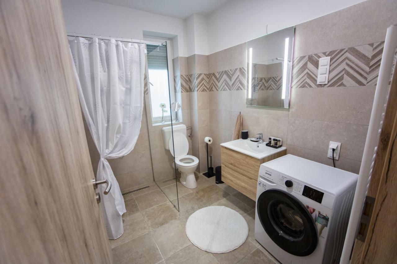 Forest Luxory Ii. Apartman Sárvár Exteriör bild